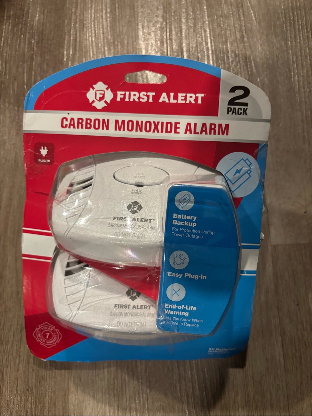 2 Pack - First Alert Plug-In Carbon Monoxide Alarm with Battery Backup - CO605